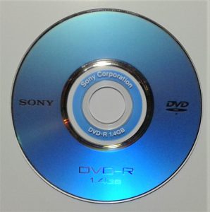 Mini DVD 1.4 GB single sided.