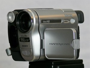 Sony CCD TRV238E Hi8 handycam camcorder