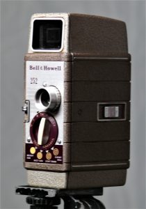Bell and Howell 252 8mm film camera brown wind up